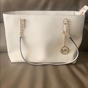 White Michael Kors shoulder bag
